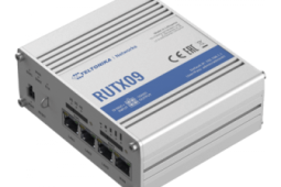 RUTX09 GPS tracker