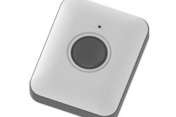 ES825 GPS tracking device